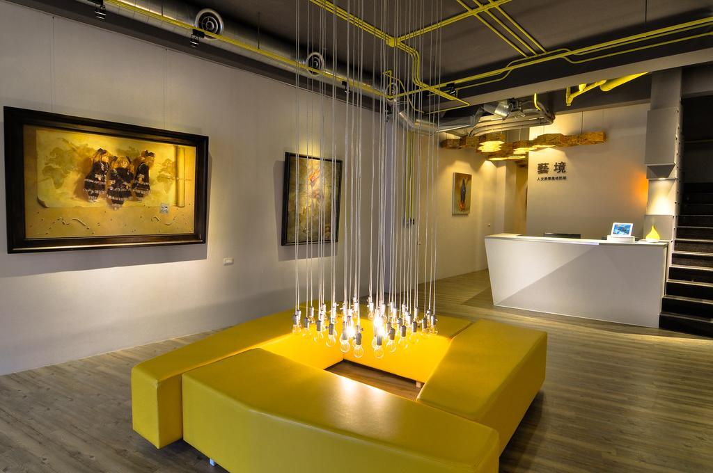 Art Zone Apartment Хуалиен Сити Екстериор снимка