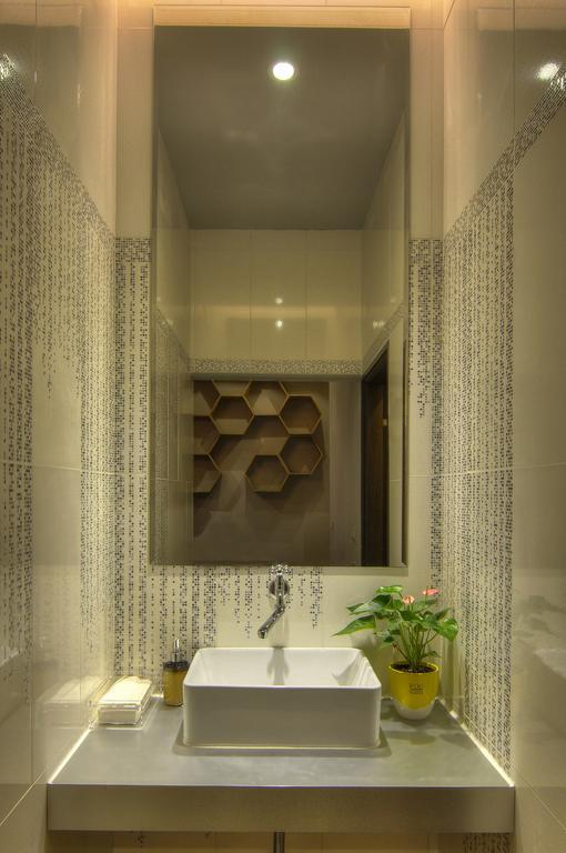 Art Zone Apartment Хуалиен Сити Екстериор снимка